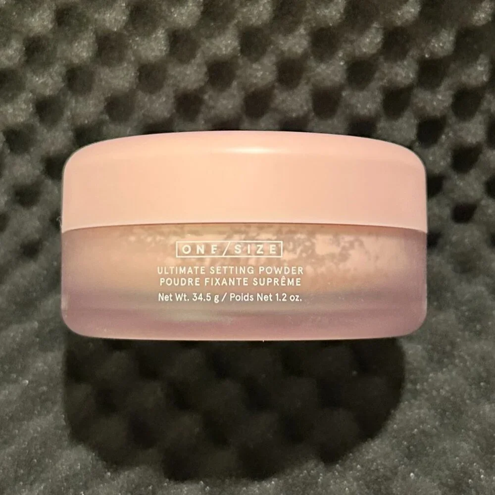 ONE/SIZE by Patrick Starrr Ultimate Blurring Setting Powder